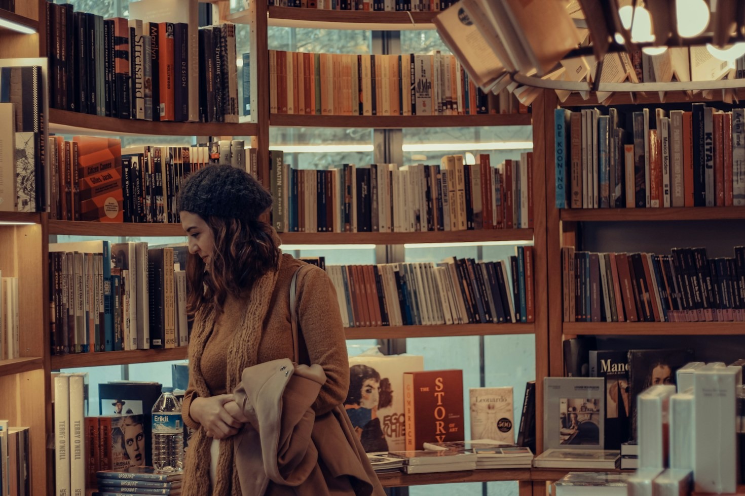 Top Wellness Books Every Woman in Midlife Should Read